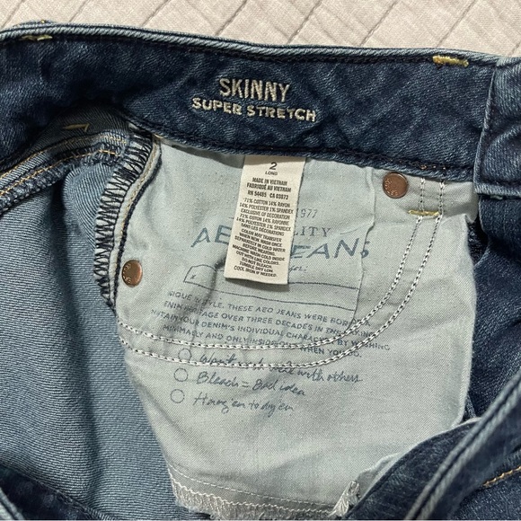 American Eagle Skinny Super Stretch Jeans Size 2 Long - Picture 3 of 10